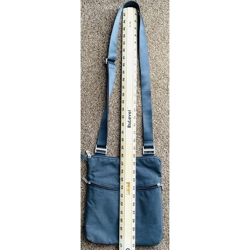 Baggalini Horizon Gray Bag has Pkts,Slip Pkt Zippers Hot Pink Lining Crossbody - Picture 6 of 8